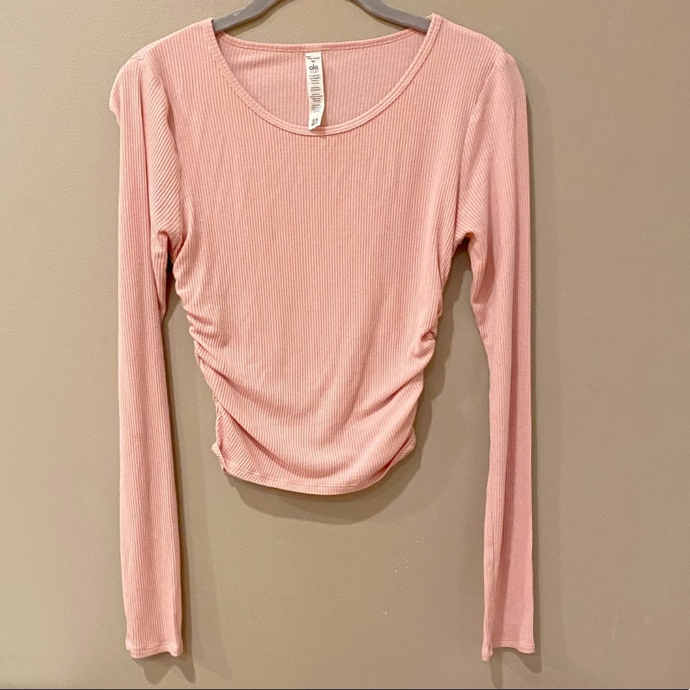 Alo Cropped Long Sleeve Shirt